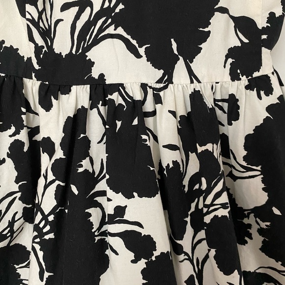 ELLE DRESS - Picture 2 of 6